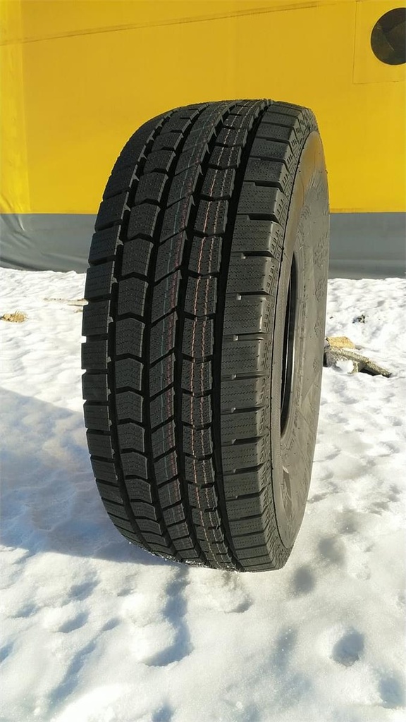 32.0/11R15 113N Nankang WA-1 XL POR