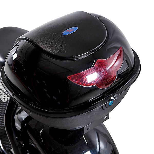 Kontio Motors Kruiser: Takaboksi, musta
