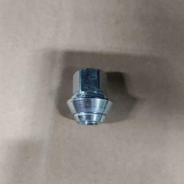 Mutteri 12x15x31 60° Av19 FordVolvo ei irtonaista peltihattua irtokartio Tarvikkeet 83667 1 1