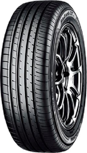 22560R17 99V YOKOHAMA BLUEARTH XT AE61 Kesarenkaat 104336 1.jpeg