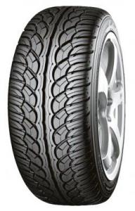 24545R20 99V YOKOHAMA PARADA SPEC X PA02 Kesarenkaat 104776 1.jpeg