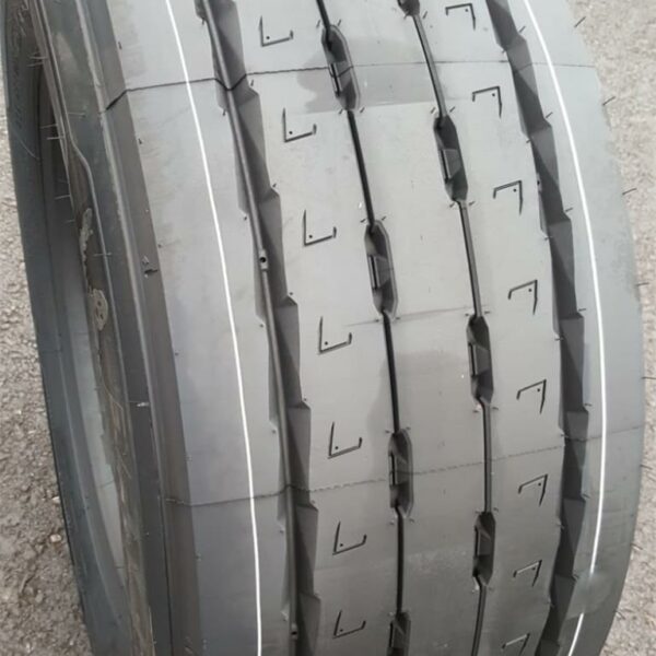 20565R17.5 132J MICHELIN X MULTI T2 XL TRAILER KA renkaat 85680 1