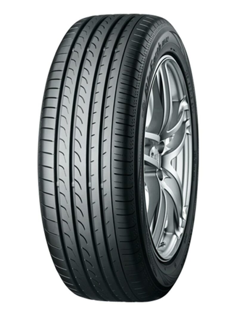 23550R18 97V YOKOHAMA BLUEEARTH RV 02 XL Kesarenkaat 121734 1