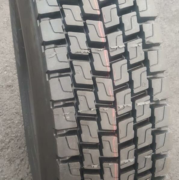315/80R22.5 156/150L KA PINNOITETTU P48 SIS. 1 CONTINENTAL RUNKO XL DRIVE
