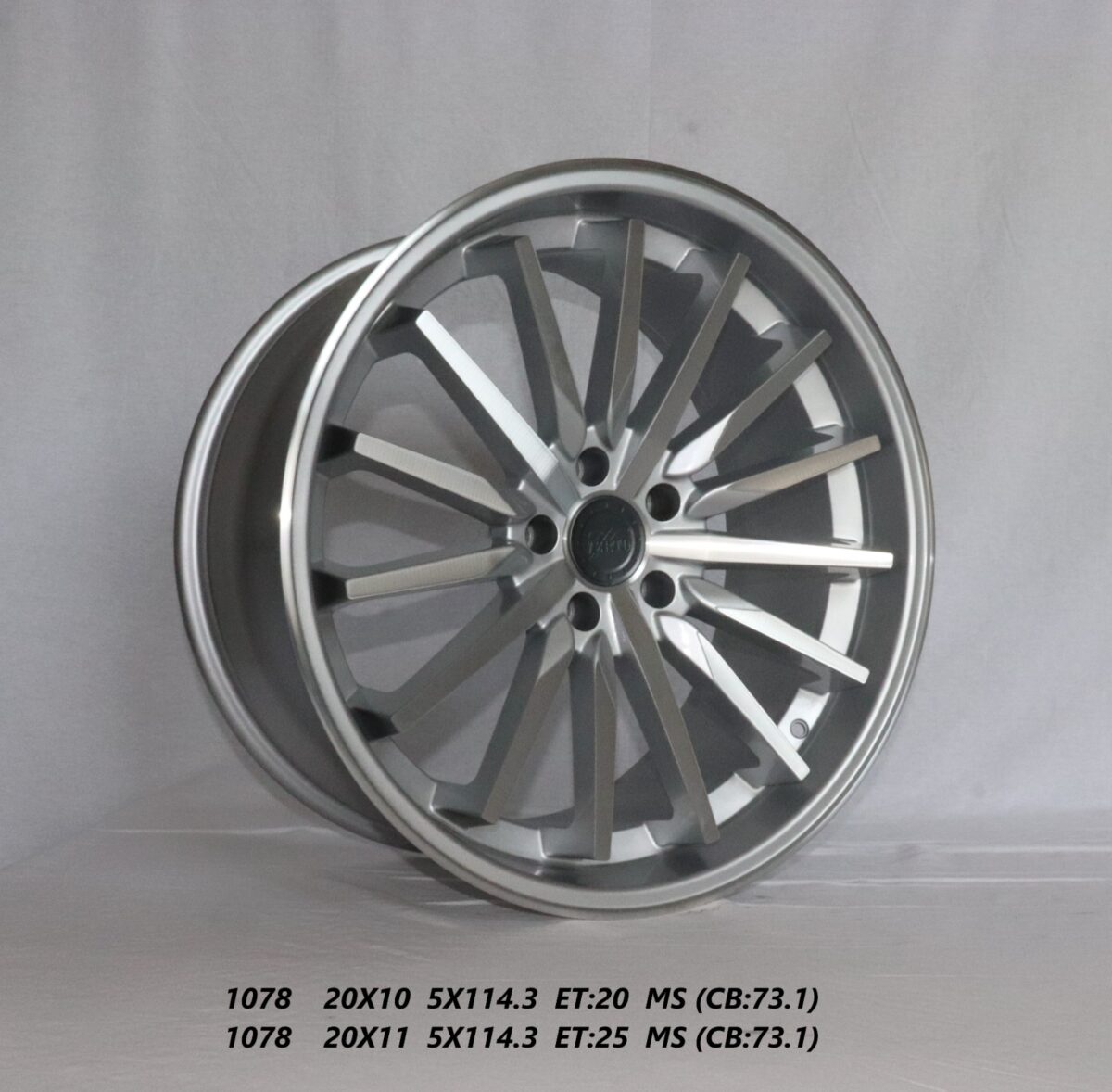 Flow Forged - 20X10 5X114.3 ET20 CB73.1 METAL SILVER Alumiinivanteet - Image 1