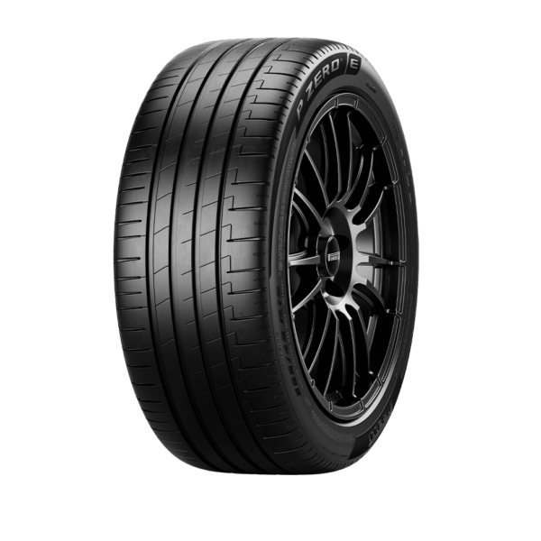 235/45R18 98W PIRELLI P ZERO™ E XL RNF