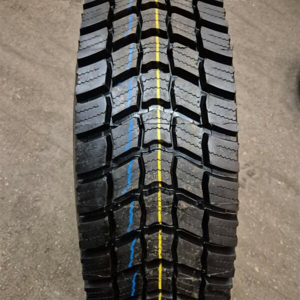 315/80R22.5 KA PINNOITETTU MDW+ SIS. 1 MICHELIN RUNKO XL