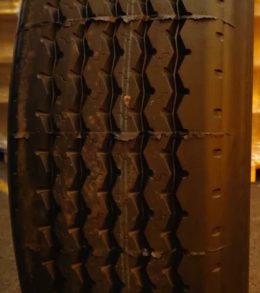 385/65R22.5 KA PINNOITETTU P7A SIS. 1 BRIDGESTONE RUNKO XL TRAILER